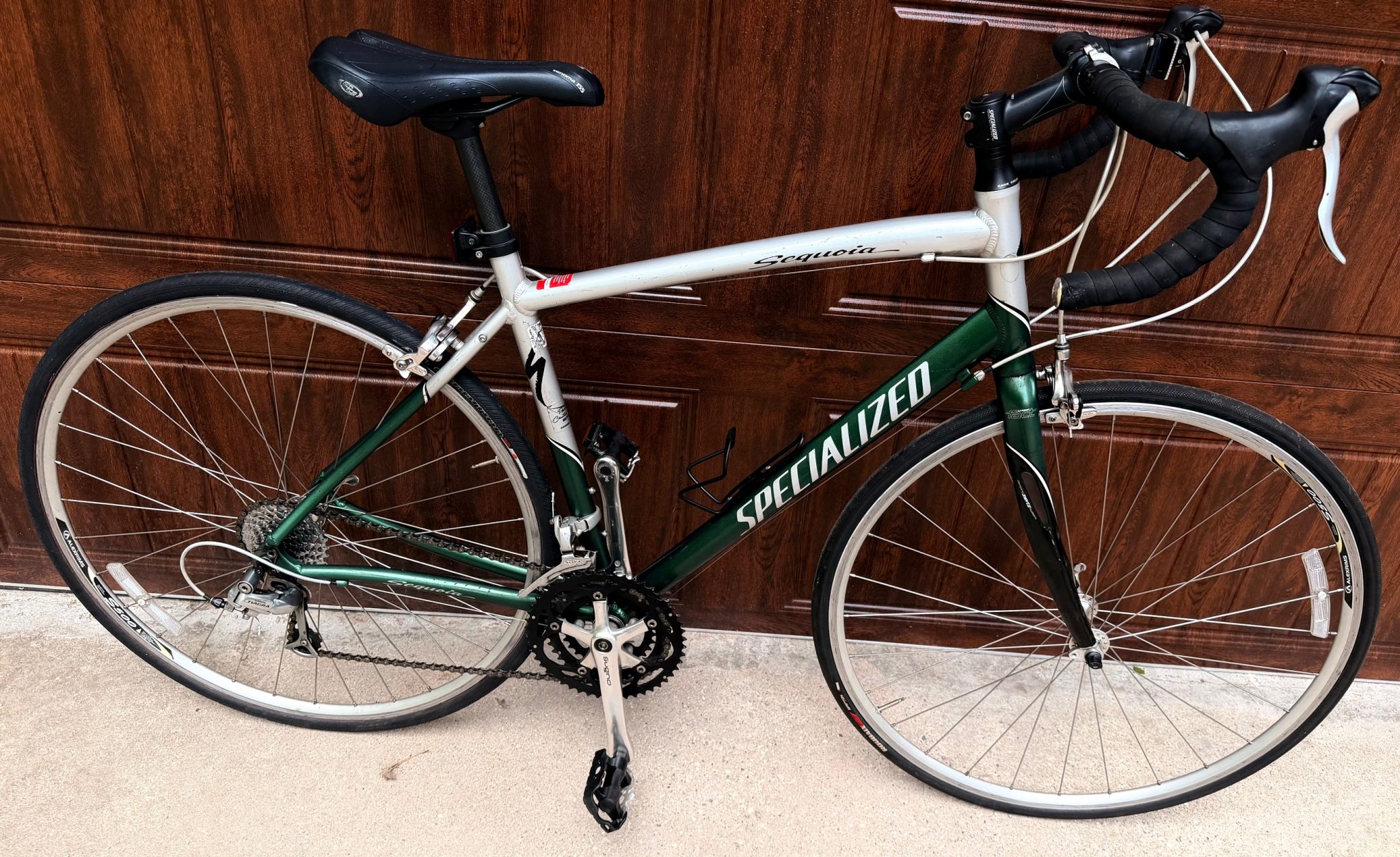 SPECIALIZED SEQUOIA ROAD BIKE