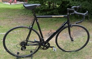 Cannondale Black Lightning road bike